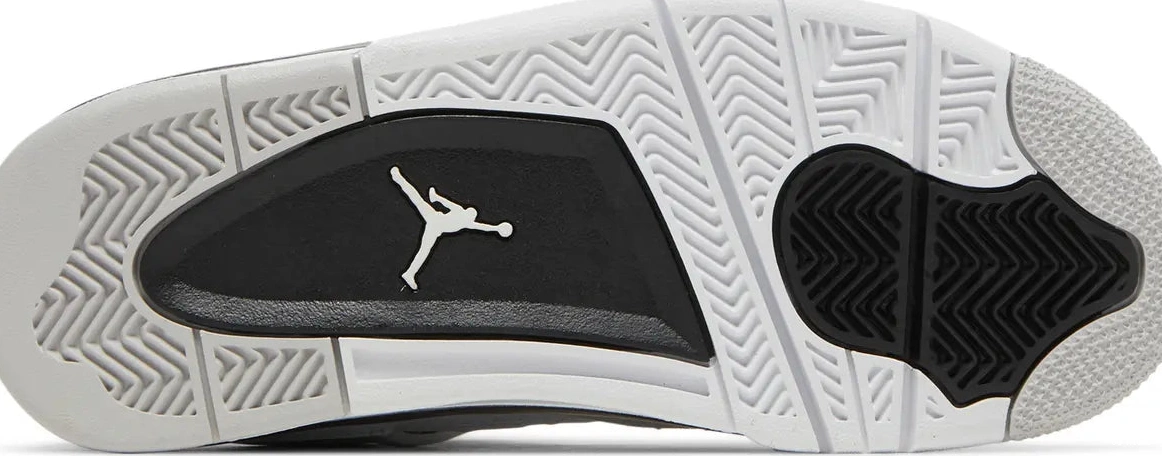 GS Air Jordan Black Military Retro 4 0824